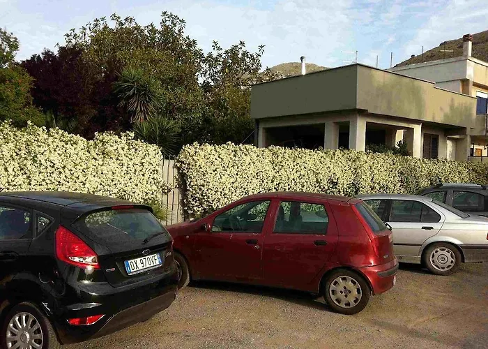 Le Lanterne Pool & Relax Mondello